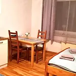 Apartments Mit Kochnische Oder Wohnkueche Und Bad